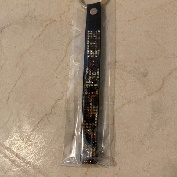 Beaded Keychain Accessory - Picture 2 of 6